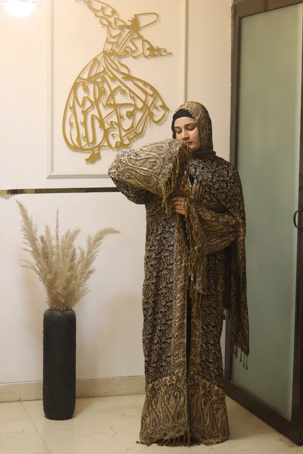 Black_Pashmina_Abaya_With_Hijab_For_Women