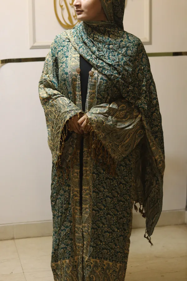Emerald_Green_Pashmina_Front_Open_Abaya_With_Hijab_For_Women