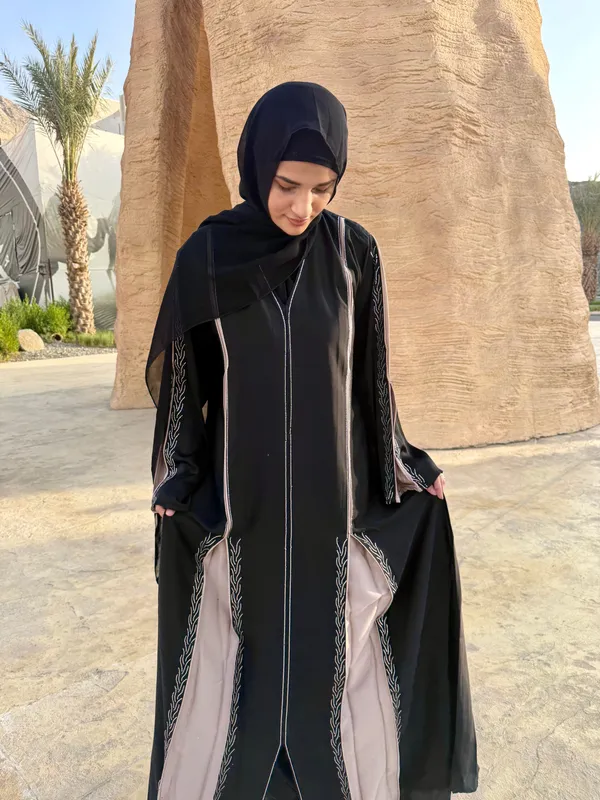 Black_Stone_Work_Arabian_Rimal_Abaya_With_Hijab_For_Women