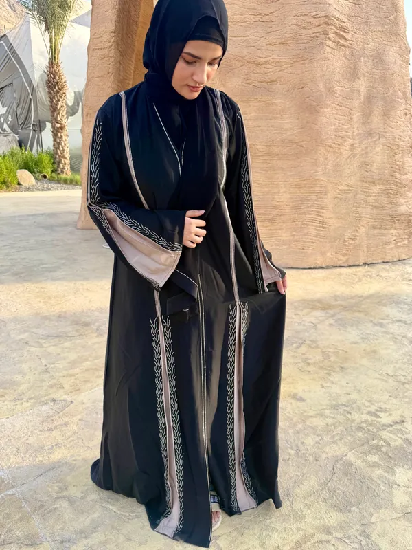 Black_Stone_Work_Arabian_Rimal_Abaya_With_Hijab_For_Women