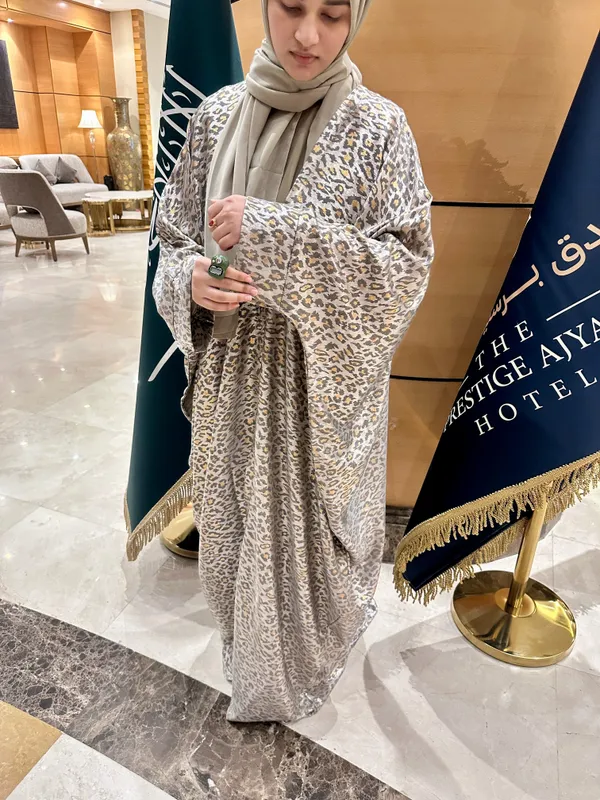 Multicolor_Cheetah_Print_Shrug_Abaya_Set_With_Inner_Slit_Hijab