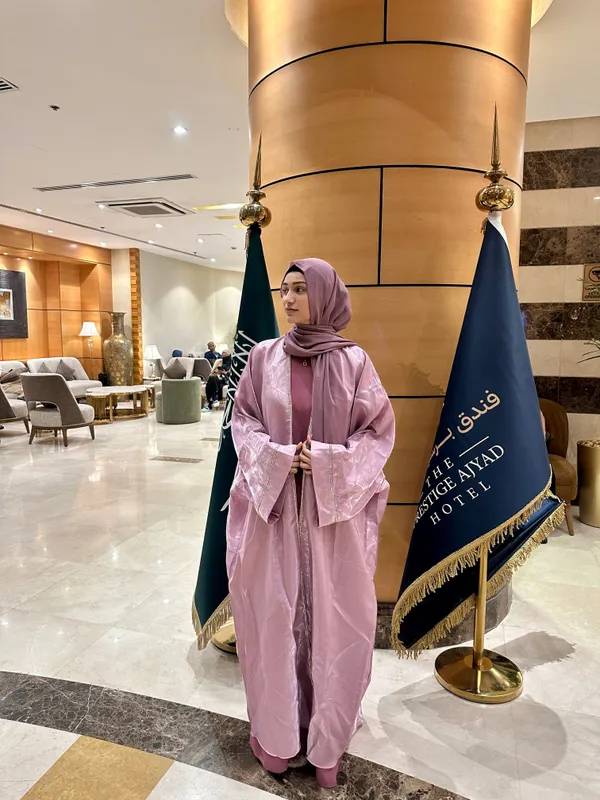 Pink_Metallic_Shrug_Set_With_Inner_Slit_And_Hijab_For_Women
