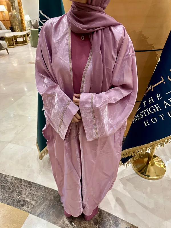 Pink_Metallic_Shrug_Set_With_Inner_Slit_And_Hijab_For_Women