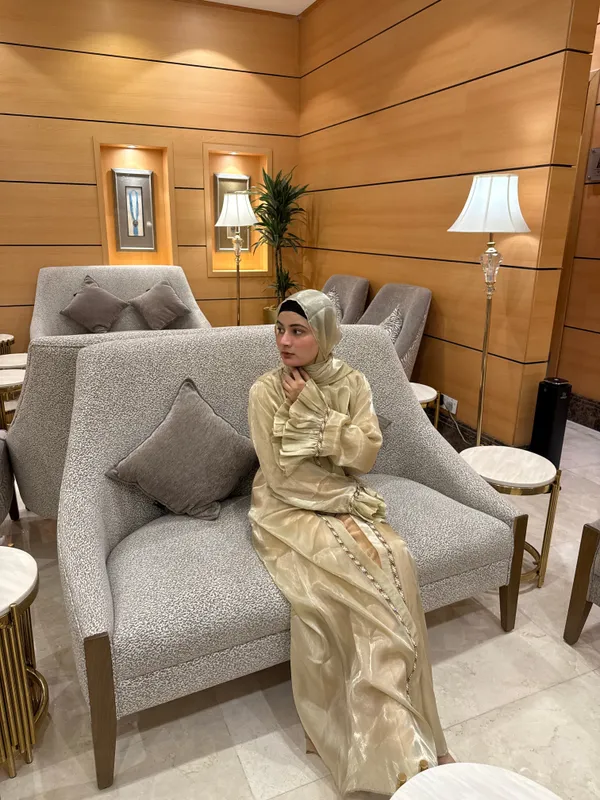 Beige_Metallic_Shimmer_Shrug_Set_With_Hijab_For_Women