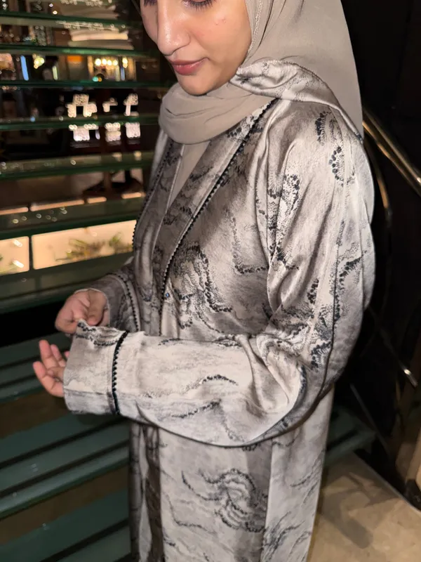 Beige_Nida_Korean_Print_Coat_Abaya_With_Hijab_For_Women