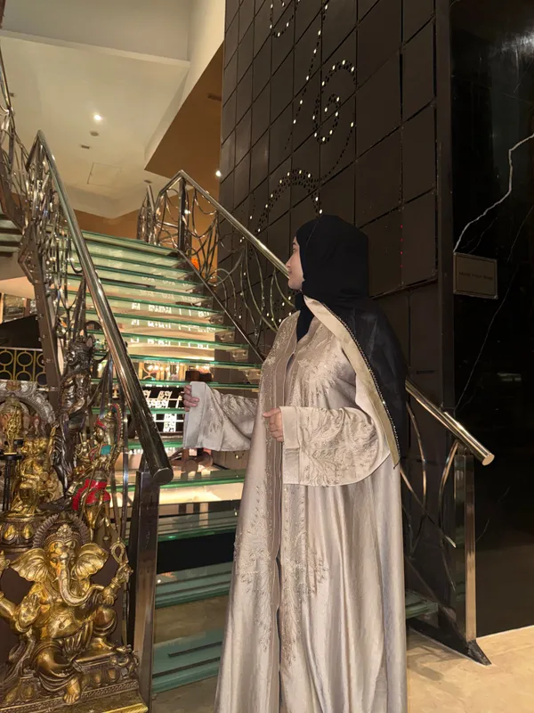 Beige_Rhinestone_Embellished_Abaya_With_Hijab_For_Women