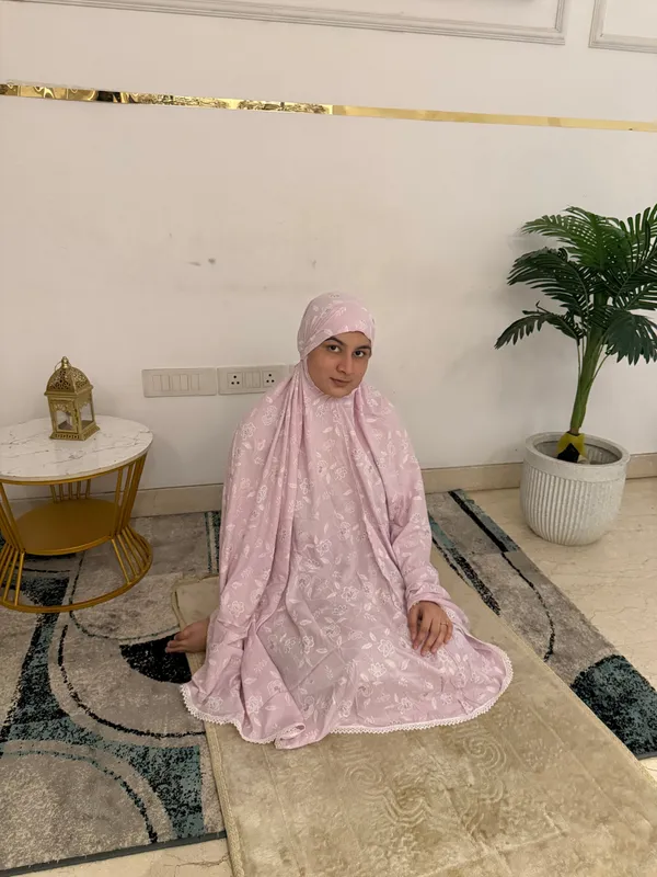 Lavender_Rayon_Cotton_Modest_Mid_Length_One_Piece_For_Women