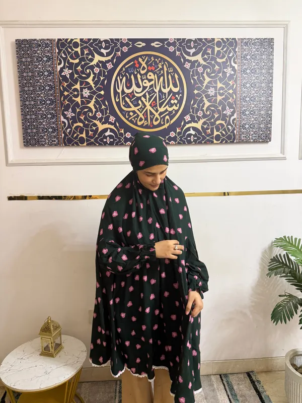 Emerald_Rayon_Cotton_Lotus_Mid-Length_Makhna_For_Women