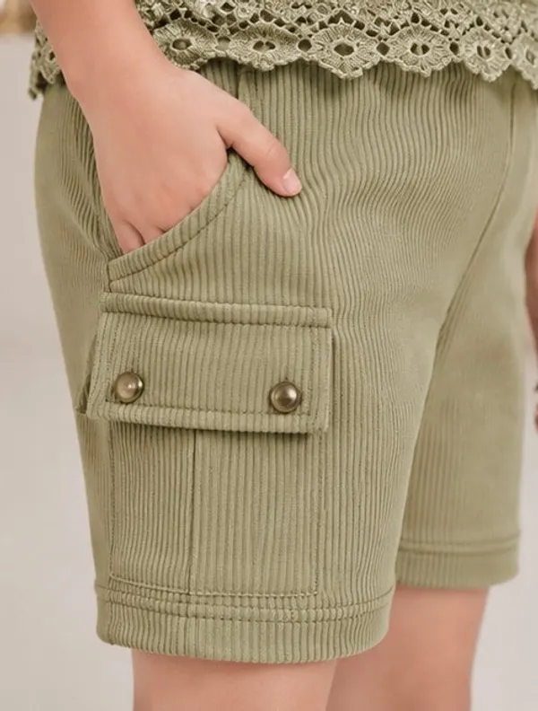 Olive_Cotton_Floral_Top_Cargo_Shorts_Set_For_Kids