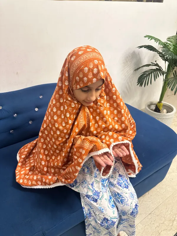 Rust_Rayon_Cotton_Mid_Length_Makhna_For_Kids