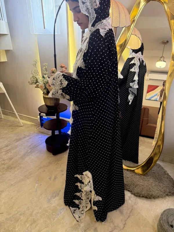 Black_Georgette_Polka_Dot_Abaya_With_Inner_Slit_Hijab_For_Women