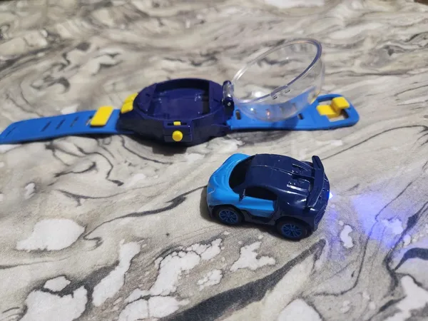 Vcares_Best_Mini_Car|Premium_Remot_Toy_Car-206_(Multicolor)
