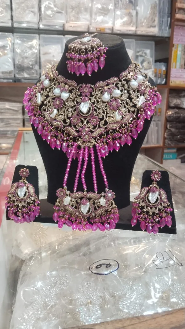Pink_Copper_Brass_Pearl_Stone_Bridal_Jewellery_Set_For_Women