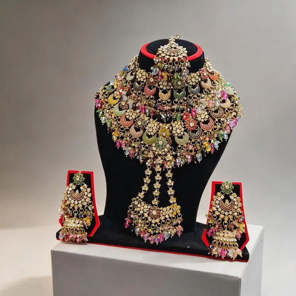 Gold_Tone_Multicolor_Copper_Brass_Pearl_Bridal_Jewellery_Set_For_Women