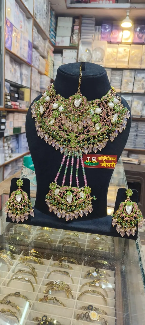 Green_Pink_Copper_Brass_Pearl_Bridal_Necklace_Set_With_Earrings_For_Women
