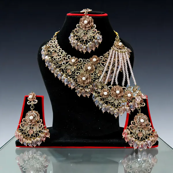 Gold_Tone_Copper_Brass_Crystal_Pearl_Bridal_Jewellery_Set_For_Women