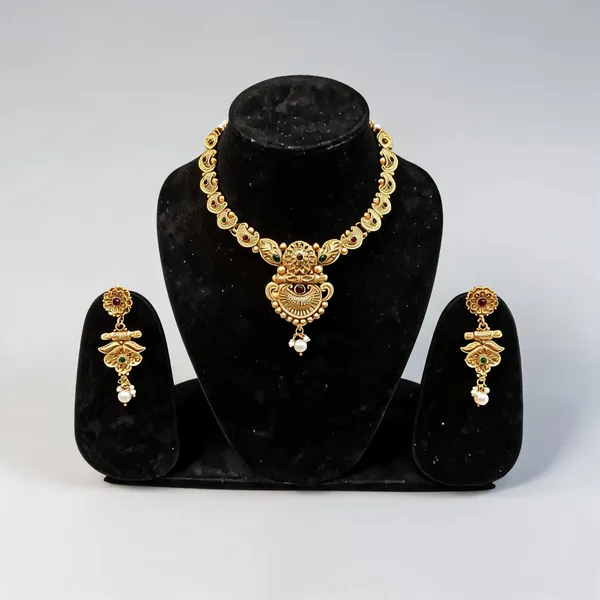 Multicolor_Copper_Brass_Pearl_Traditional_Jewellery_Set_For_Women