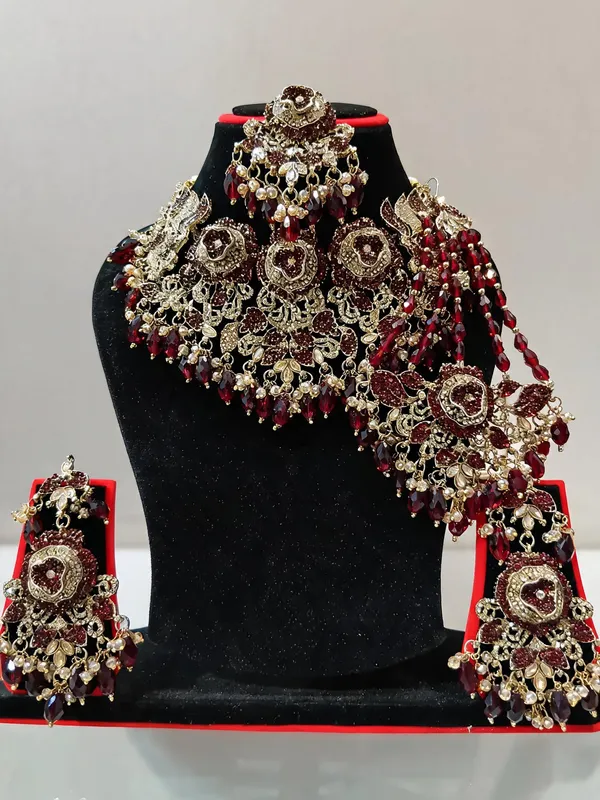 Gold_Tone_Red_Copper_Brass_Pearl_Bridal_Jewellery_Set_For_Women