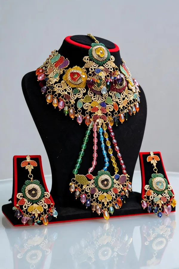 Multicolor_Copper_Brass_Pearl_Traditional_Necklace_Set_With_Earrings_For_Women