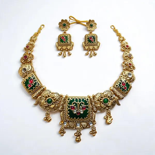 Gold_Tone_Copper_Brass_Pearl_Traditional_Necklace_Set_For_Women