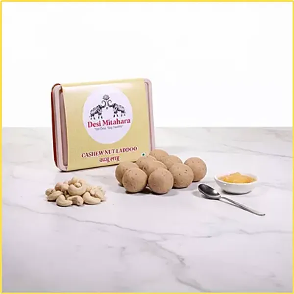 Cashew_Nut_Laddoo_I_Royal_Indulgence