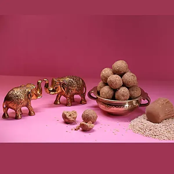 Urad_Dal_Laddoo_I_Strength_Booster