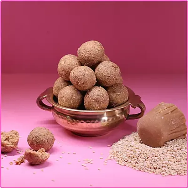 Urad_Dal_Laddoo_I_Strength_Booster