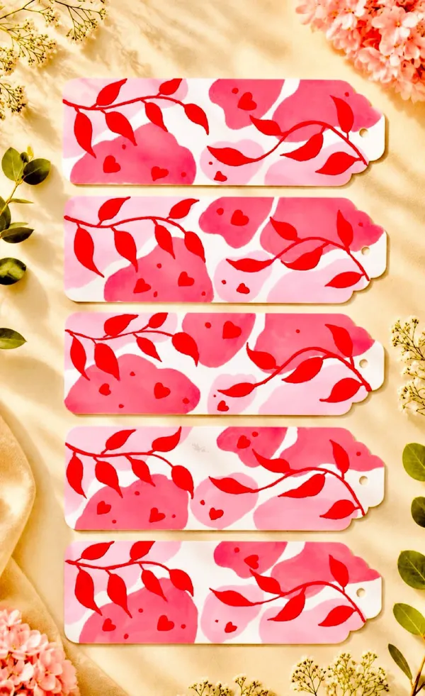 Floral_Heart_Print_Paper_Bookmarks_For_Reading