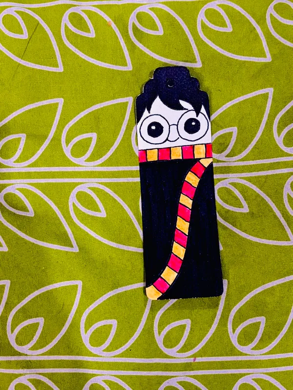 Wizard_Character_Illustrated_Paper_Bookmark