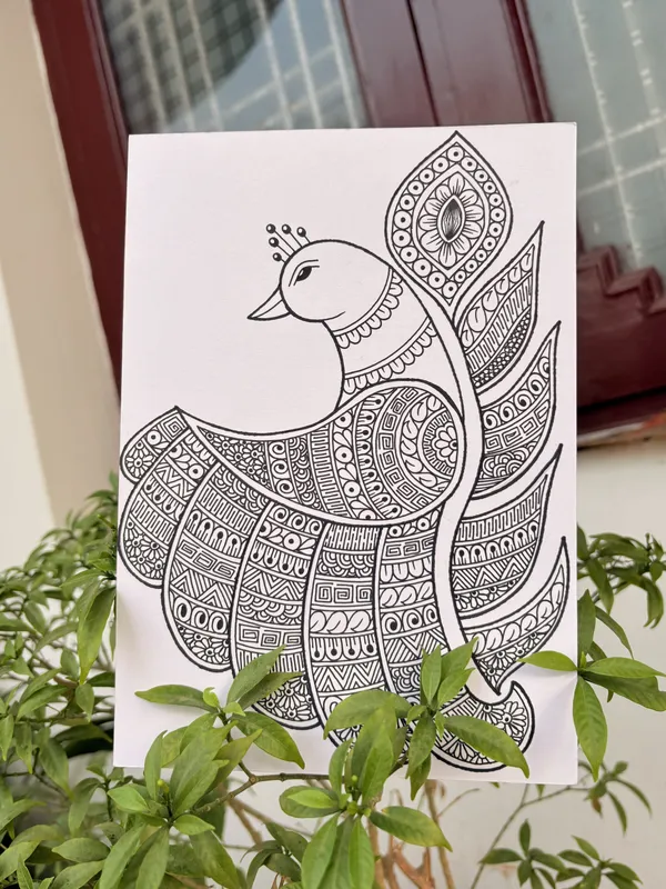 Paper_Monochrome_Peacock_Pattern_Wall_Art