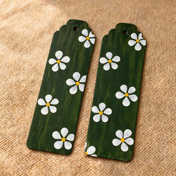 Green_White_Floral_Hand-Painted_Paper_Bookmark
