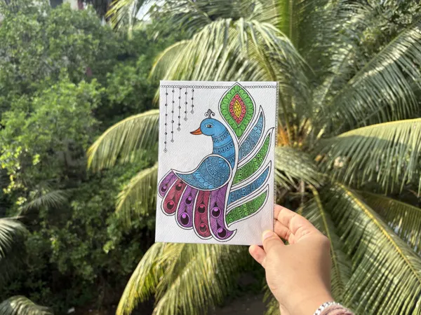 Paper_Folk_Art_Peacock_Motif_Traditional_Painting
