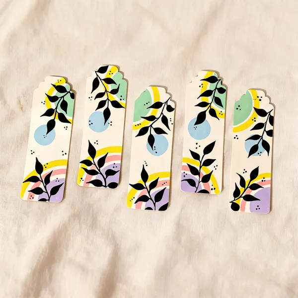Multicolour_Floral_Printed_Paper_Bookmark