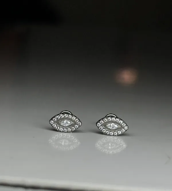 Celestial_Cluster_Premium_Titanium_Studs_For_Women
