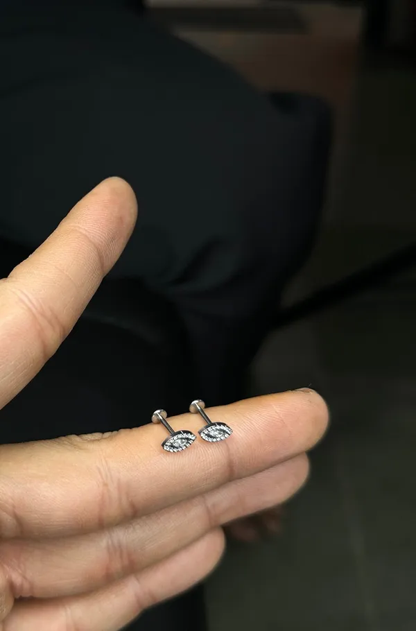 Celestial_Cluster_Premium_Titanium_Studs_For_Women
