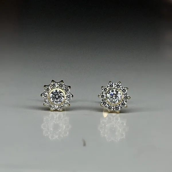 Nova_Star_Premium_Titanium_Studs
