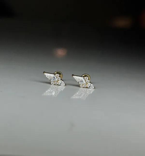 Diamond_Bloom_Premium_Titanium_Studs_For_Women
