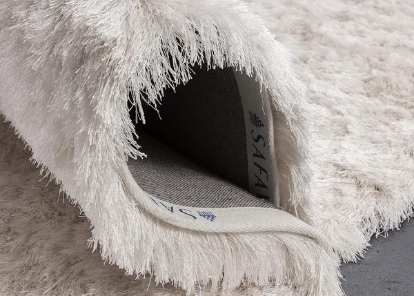 Micro_Polyester_Shaggy_Cream_White_Plain_Carpet