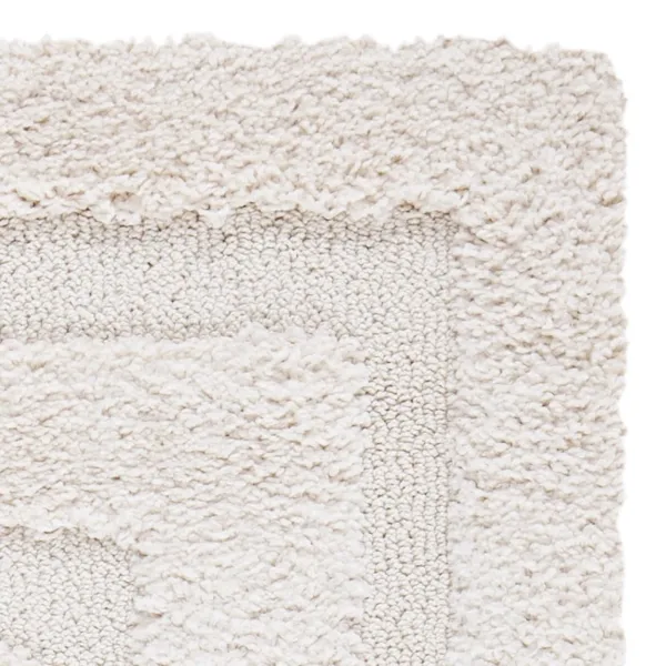 Micro_Polyester_Shaggy_White_Plain_Carpet
