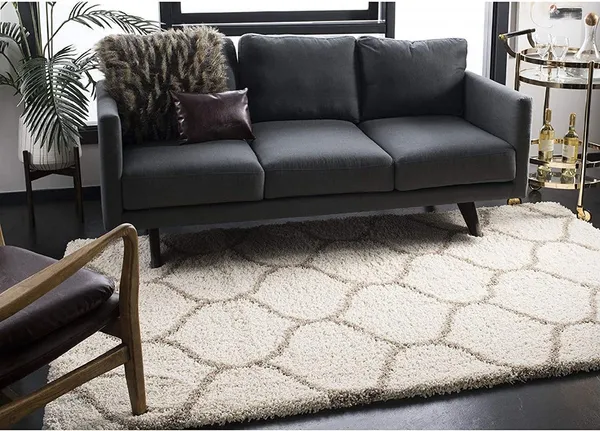 Micro_Polyester_Shaggy_Ivory_Grey_Carpet