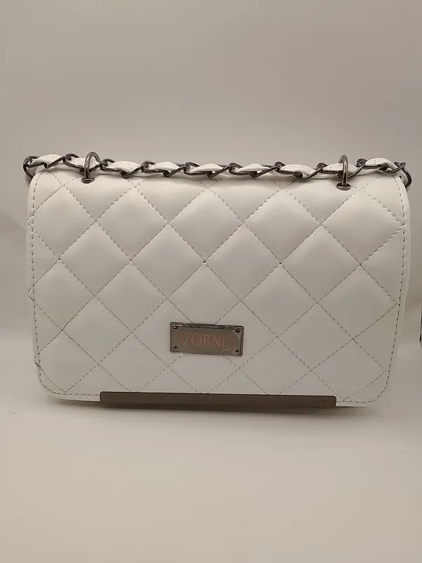 White_Quilted_Chain_Shoulder_Bag_for_Women