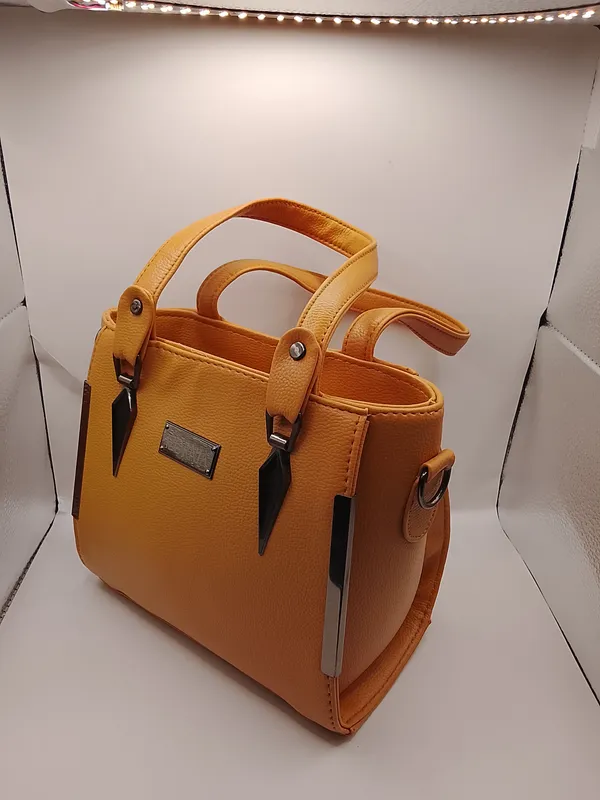 Yellow_Textured_Structured_Medium_Tote_for_Women