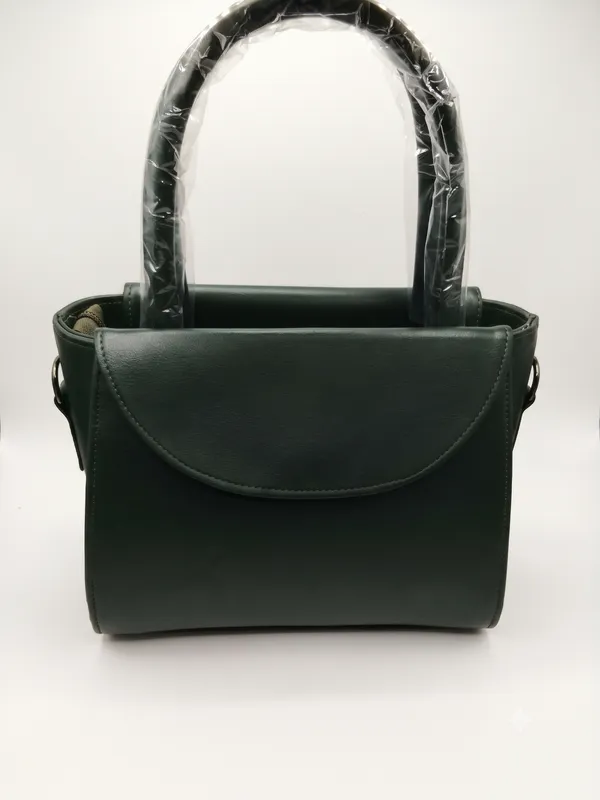 Black_Faux_Leather_Medium_Tote_Structured_Flap_Handbag_for_Women