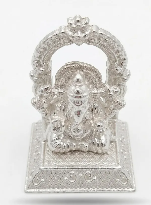 German_Silver_Traditional_Ganesha_Idol_With_Thiruvachi