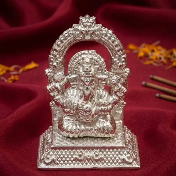German_Silver_Traditional_Ganesha_Idol_With_Thiruvachi