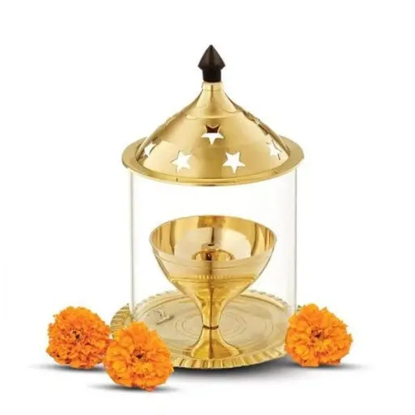 Brass_Traditional_Diya_Borosilicate_Glass_Cover_Oil_Lamp