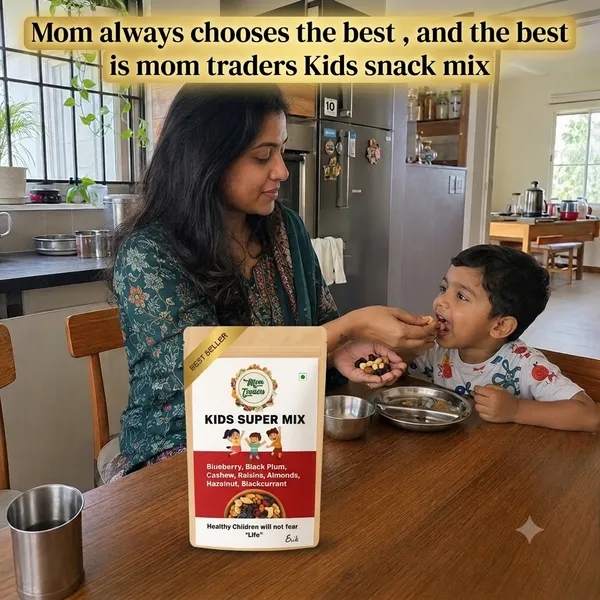 Kids_Snack_Mix_Premium_Nuts_Dried_Fruits_No_Added_Sugar_Mom_Traders