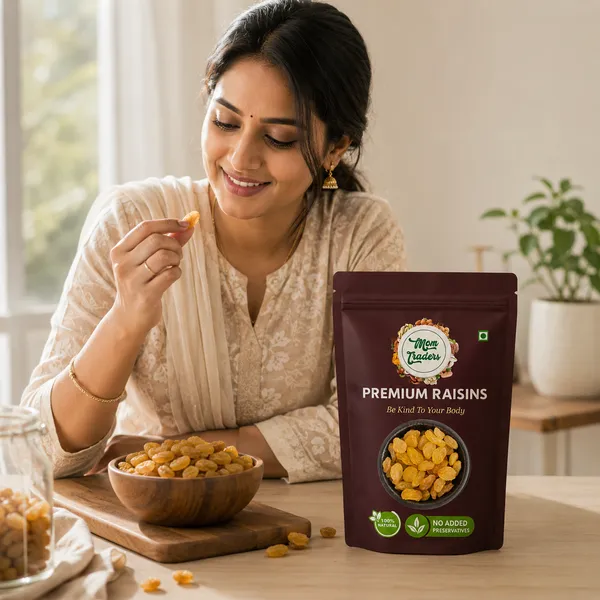 Premium_Raisin_Naturally_Dried_Mom_Traders_200_G_-_Pack_of_2