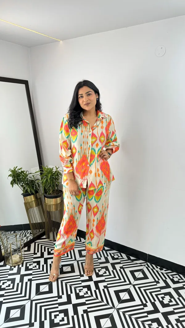 Frida_Orange_Cord_Set