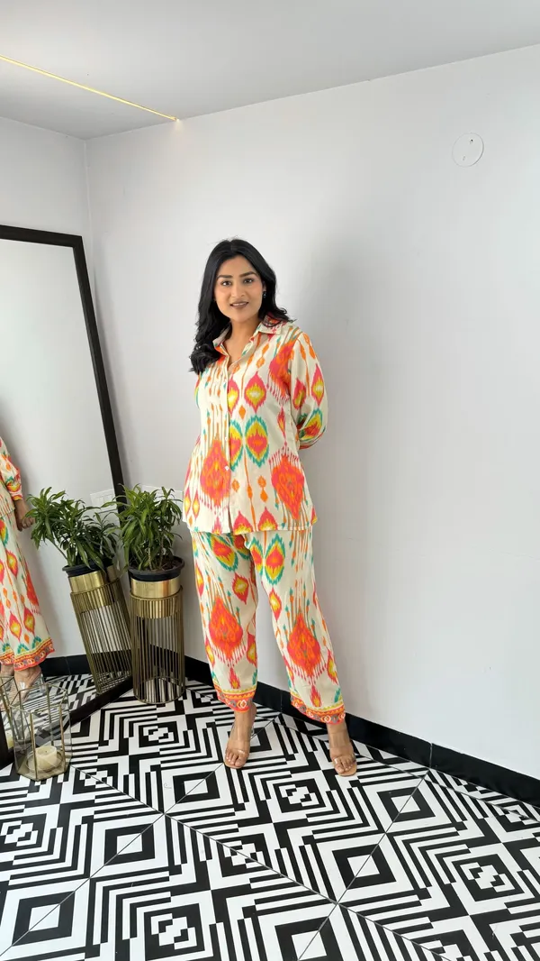 Frida_Orange_Cord_Set
